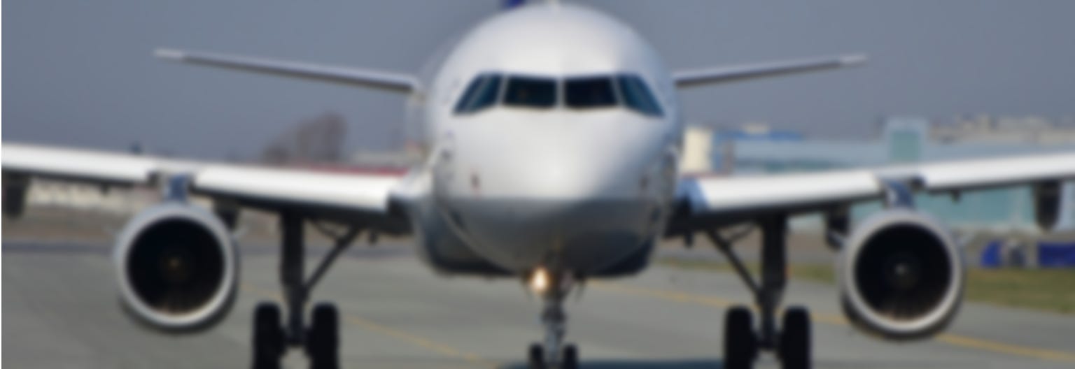 Airbus A320 NEO en pista
